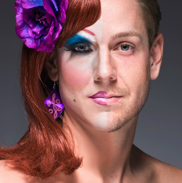 Half Drag de Leland Bobbé Mitad hombre mitad drag queen